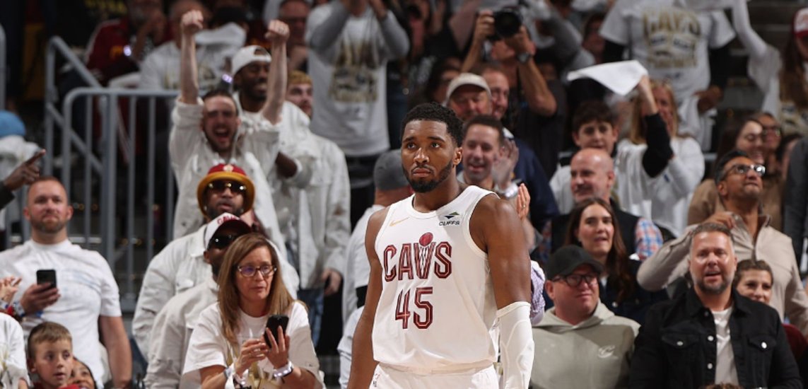 奇才轻取土耳其男篮,萨姆·米切尔惊艳世界 奇才轻取土耳其男篮,萨姆·米切尔惊艳世界