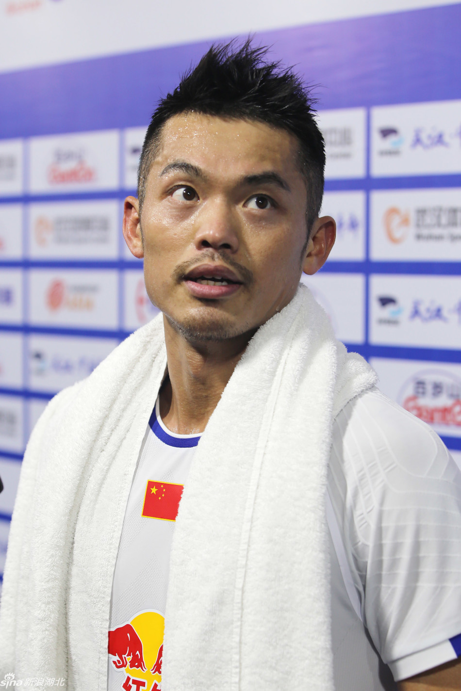 lol竞猜-泰国羽毛球队轻取日本羽毛球队，林丹三分雨点燃全场的简单介绍