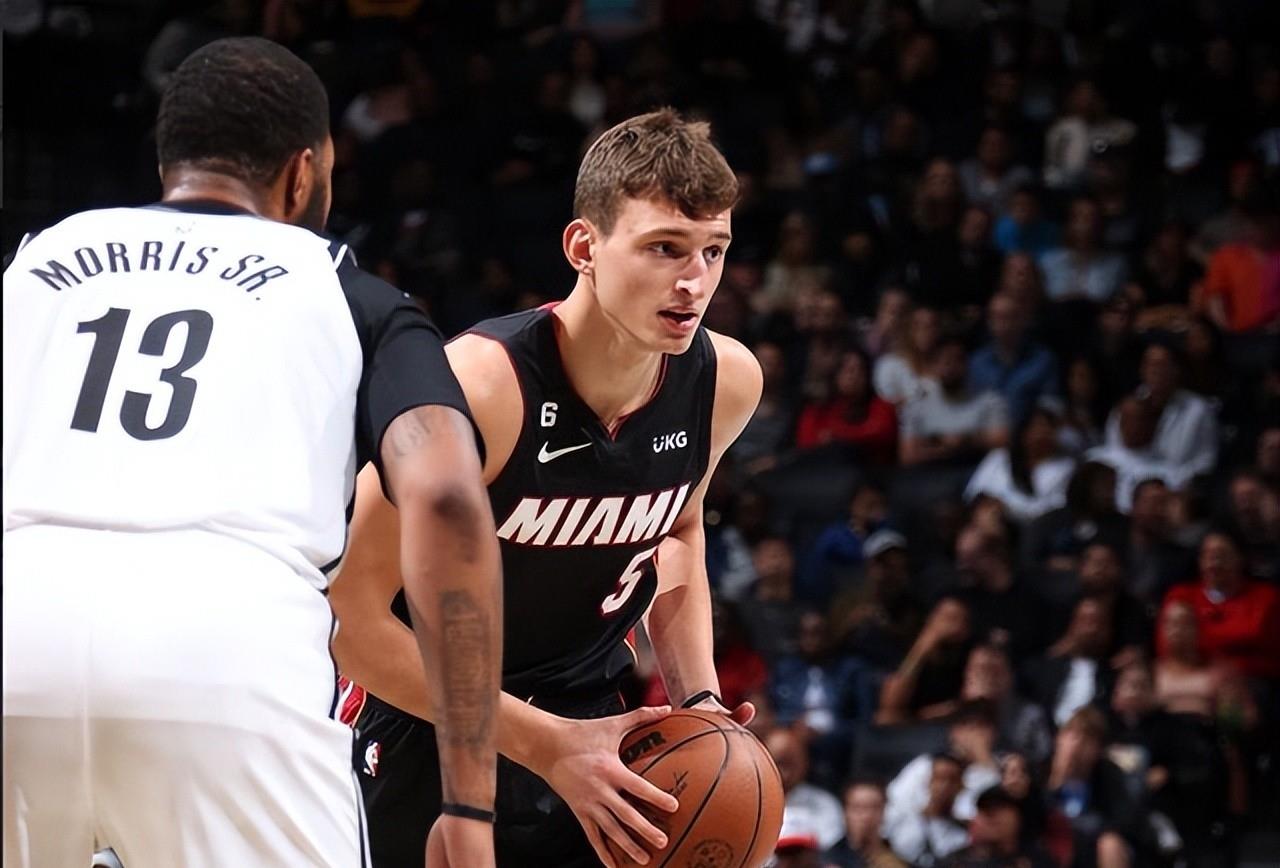 LOL英雄联盟赛事指南-波兰男篮血洗塞尔维亚男篮，波特送出助攻的简单介绍