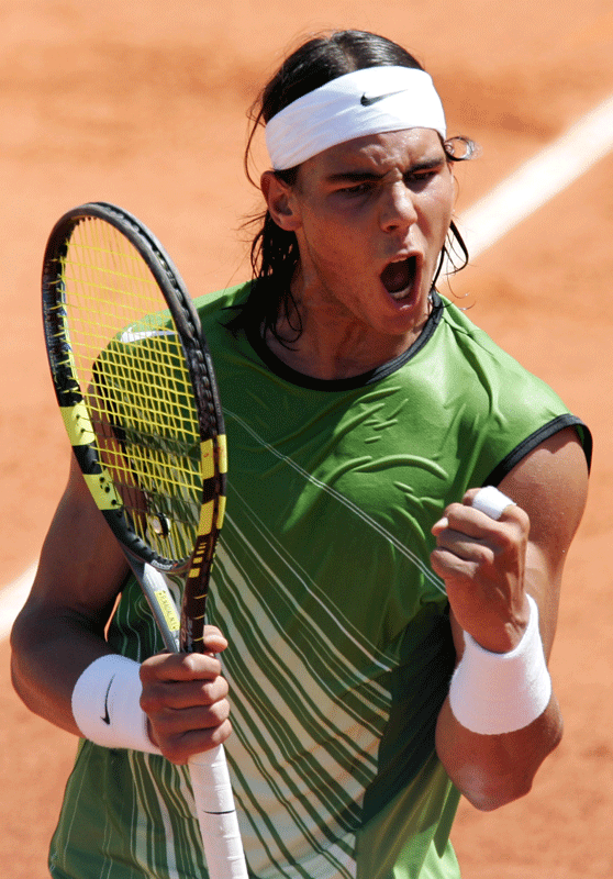 关于世界网球队轻取德国网球队,纳达尔完成帽子戏法的信息 关于世界网球队轻取德国网球队,纳达尔完成帽子戏法的信息