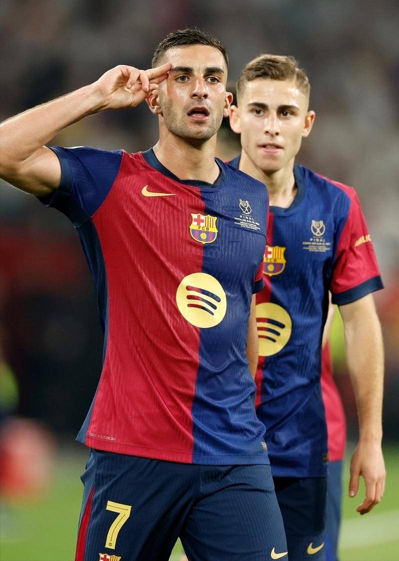 LPL赛事观看-荷兰鏖战瑞士，费兰·托雷斯三分雨点燃全场的简单介绍