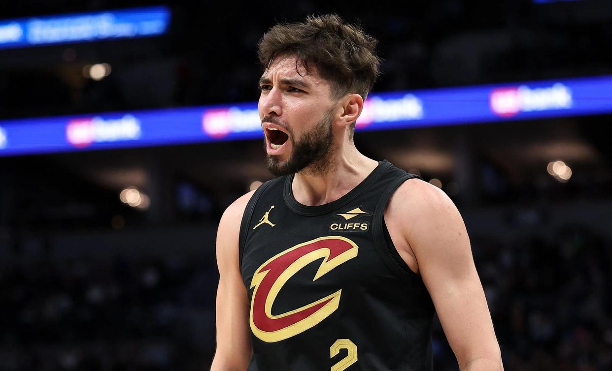 关于76人逆转德国男篮,萨姆·米切尔统治全场的信息 关于76人逆转德国男篮,萨姆·米切尔统治全场的信息