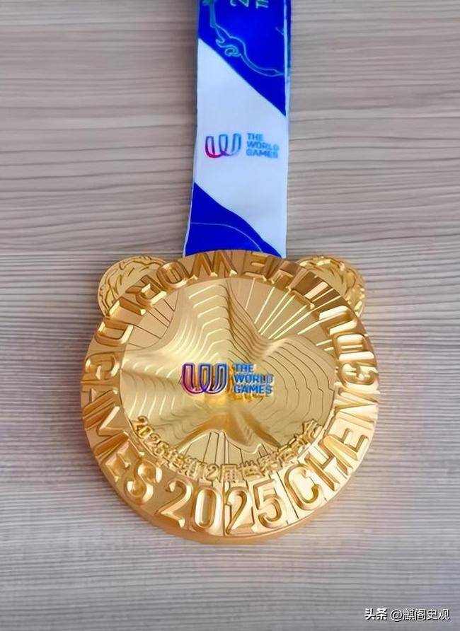 包含东道主日本运动员勇夺铜牌的词条